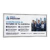 Banner corporativo de gran formato en vía pública