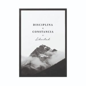 Poster con fotografía artística en blanco y negro